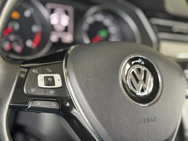 Volkswagen Passat 2,0TDI DSG 140kW*Masáž*Kam*Taž - foto 26