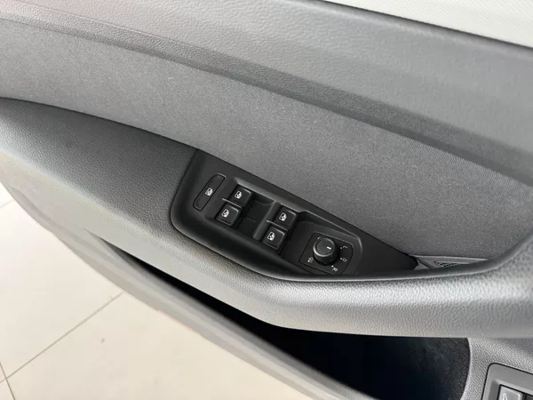 Volkswagen Passat 2,0TDI DSG 140kW*Masáž*Kam*Taž - foto 30
