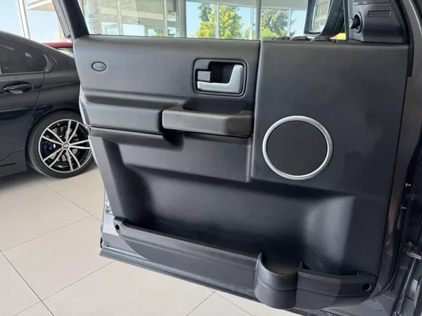 Land Rover Discovery 2,7TDV6*4x4*Xenon*Manuál*7MÍST - foto 22