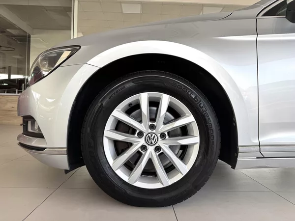 Volkswagen Passat Variant 2,0TDI DSG 140kW*Masáž*Kam*Taž - foto 36