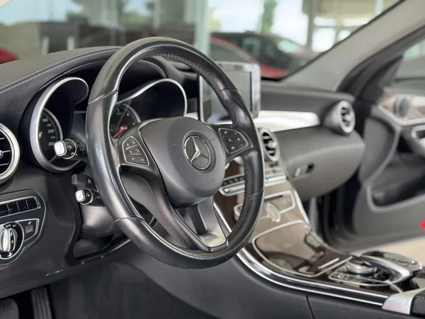 Mercedes-Benz Třídy C 250d 4Matic*Distronic*AirMatic - foto 12