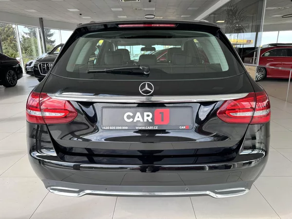 Mercedes-Benz Třídy C 250d 4Matic*Distronic*AirMatic - foto 6