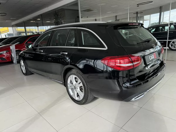 Mercedes-Benz Třídy C 250d 4Matic*Distronic*AirMatic - foto 7