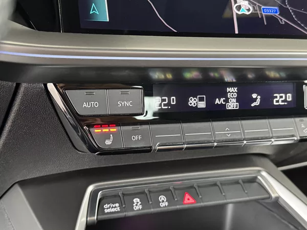 Audi S3 2,0TFSI Quattro*228kW*Head-Up - foto 23