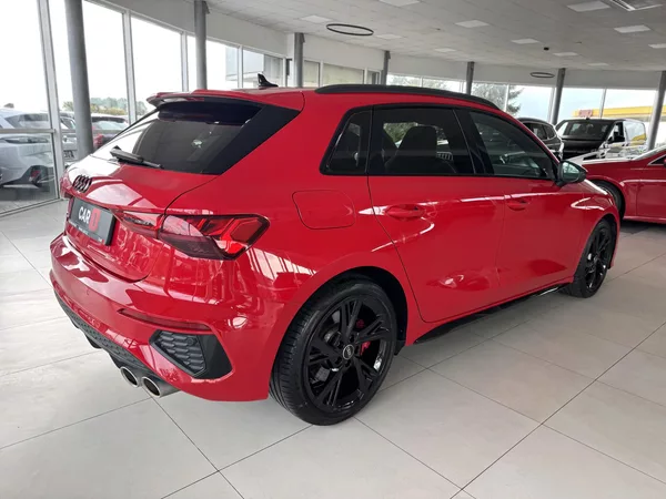 Audi S3 2,0TFSI Quattro*228kW*Head-Up - foto 5