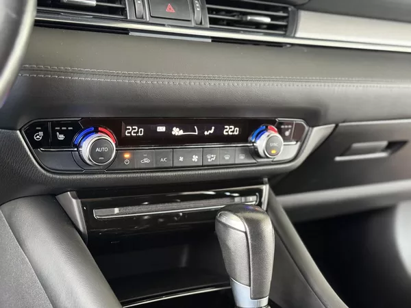 Mazda 6 2,2Skyactiv-D*AUT*LED*Head-UP - foto 23