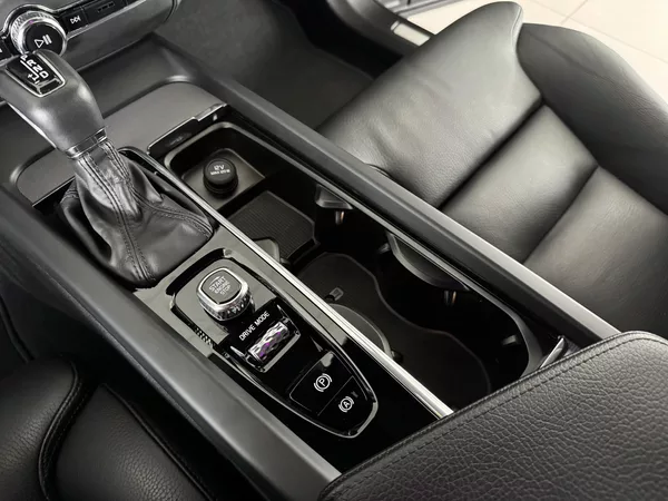 Volvo XC60 T5 Polestar*Inscription*HeadUP - foto 25