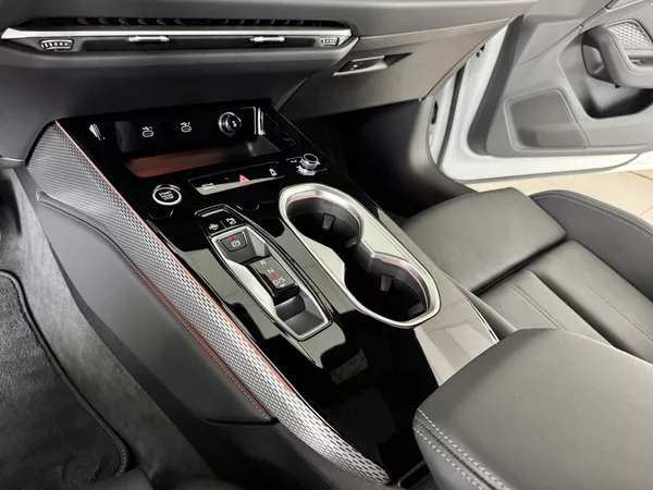 Audi A6 TDI S-LINE*Matrix*360K*Skladem - foto 23