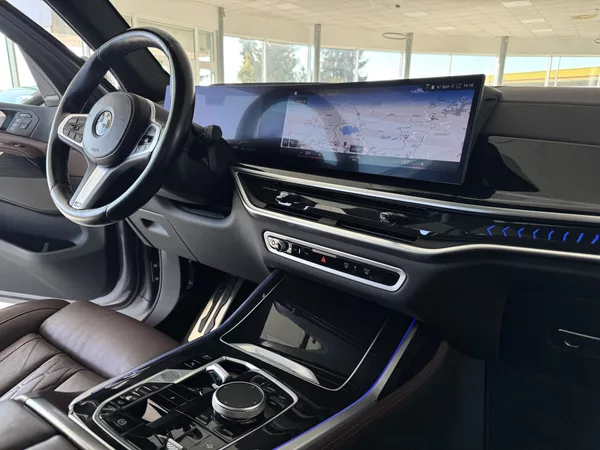 BMW X7 - foto 14