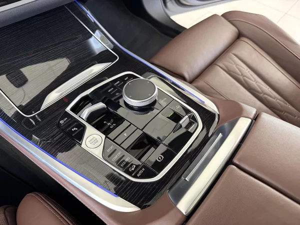 BMW X7 - foto 30
