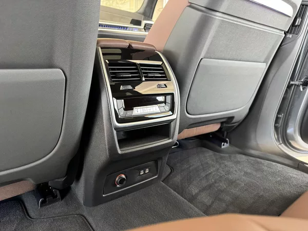 BMW X7 - foto 44