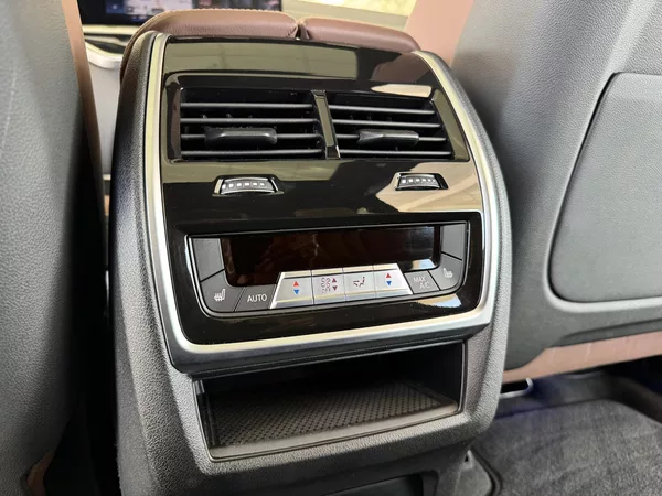 BMW X7 - foto 45