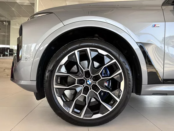 BMW X7 - foto 56