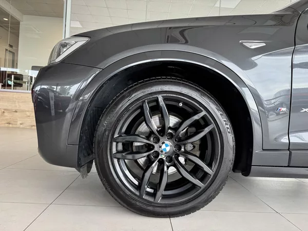 BMW X4 20d xDrive*M-SPORT* - foto 37