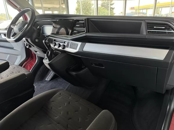 Volkswagen Multivan - foto 12