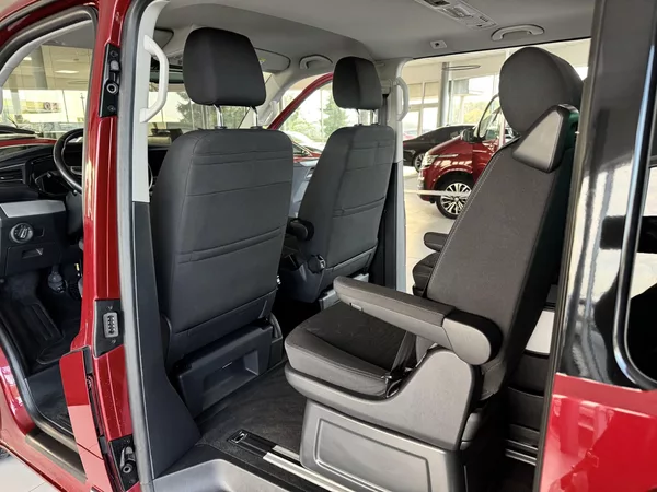 Volkswagen Multivan - foto 18