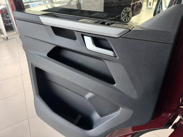 Volkswagen Multivan - foto 28