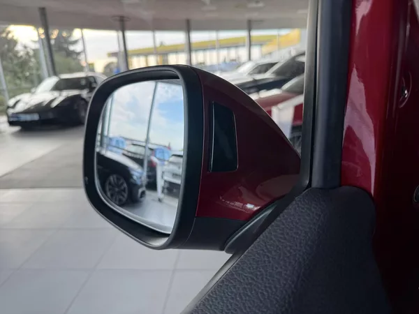 Volkswagen Multivan - foto 30