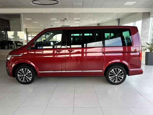 Volkswagen Multivan - foto 8