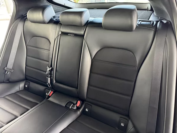 Kia Stinger 3,3TGDI V6*4WD*HUD*360kam*DPH - foto 16