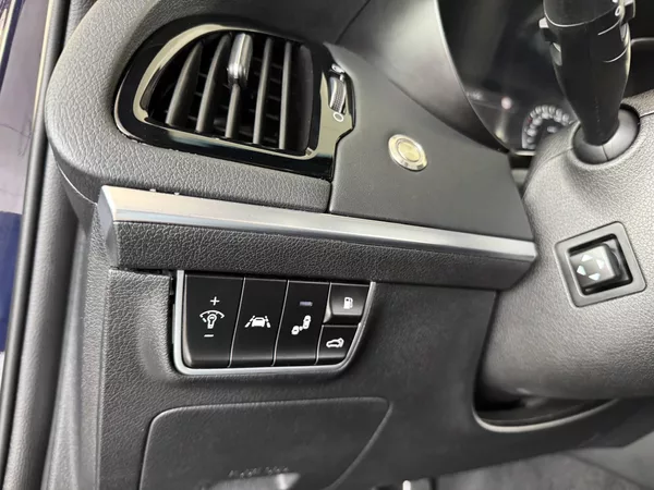 Kia Stinger 3,3TGDI V6*4WD*HUD*360kam*DPH - foto 28