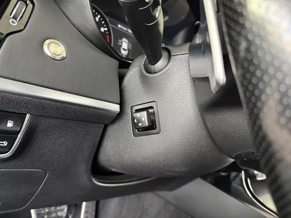 Kia Stinger 3,3TGDI V6*4WD*HUD*360kam*DPH - foto 29