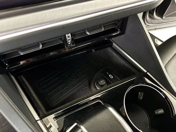 Volkswagen Touareg 3,0TDI 210kW*Discover*Vzduch - foto 35