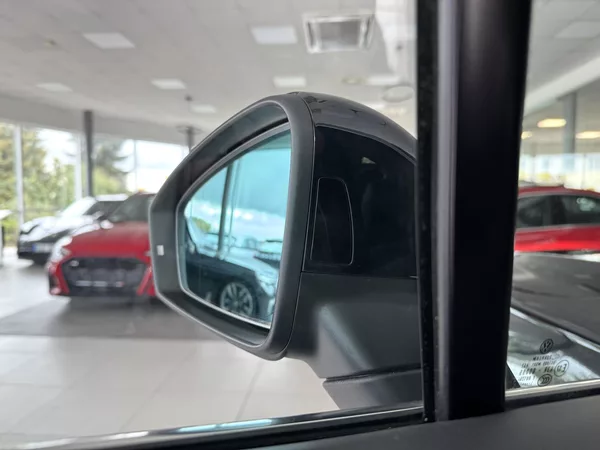 Volkswagen Touareg 3,0TDI 210kW*Discover*Vzduch - foto 45