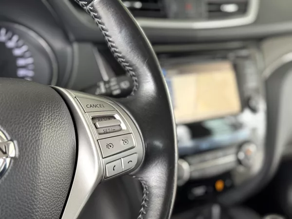 Nissan Qashqai 1,2DIG-T*Navi*Kamera*PDC*Tažné - foto 24
