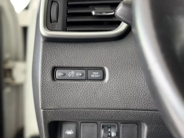 Nissan Qashqai 1,2DIG-T*Navi*Kamera*PDC*Tažné - foto 25
