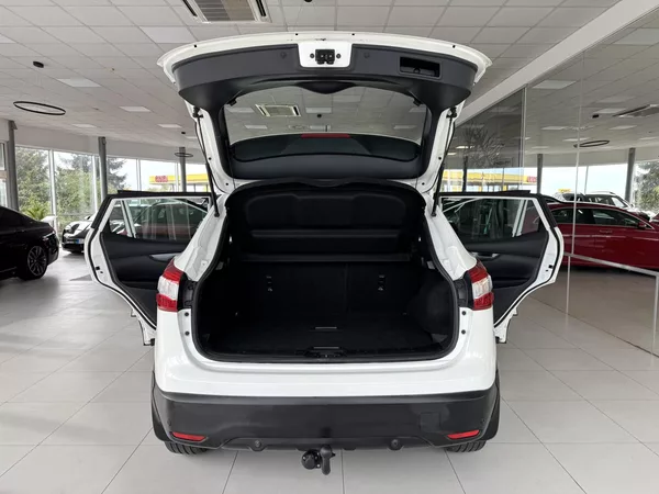 Nissan Qashqai 1,2DIG-T*Navi*Kamera*PDC*Tažné - foto 30