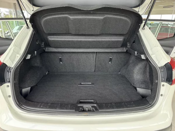 Nissan Qashqai 1,2DIG-T*Navi*Kamera*PDC*Tažné - foto 31