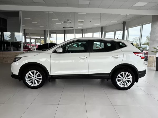 Nissan Qashqai 1,2DIG-T*Navi*Kamera*PDC*Tažné - foto 8