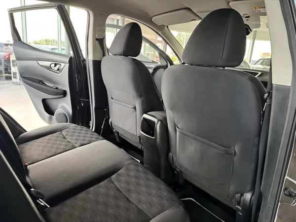 Nissan Qashqai 1,2DIG-T*Navi*Kamera*Tažné*ČR - foto 18