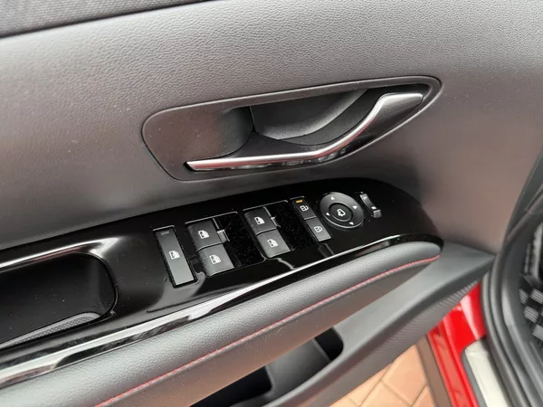 Hyundai Tucson 1.6TGDi NLine LED Kamera - foto 25