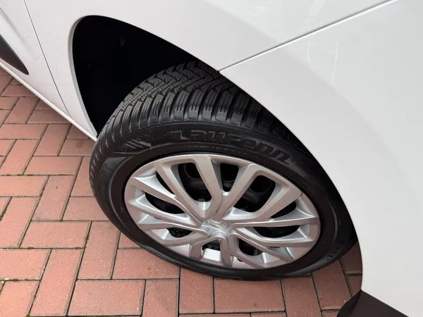 Citroën Berlingo 1.5BlueHDi Klima Tempomat - foto 44