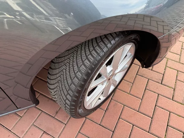 Škoda Fabia 1.2TSi JOY Navi Digi Klima - foto 47