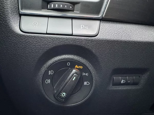 Škoda Fabia 1.2TSi JOY Navi Digi Klima - foto 8