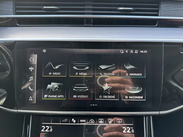 Audi A8 55TSFi Martix Vzduch B&O - foto 10