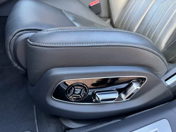 Audi A8 55TSFi Martix Vzduch B&O - foto 30