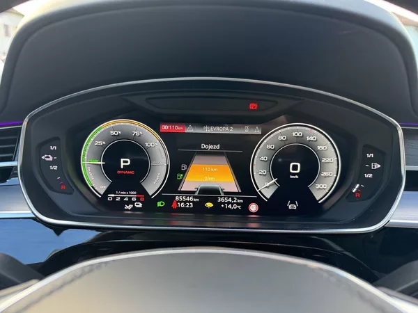 Audi A8 55TSFi Martix Vzduch B&O - foto 7