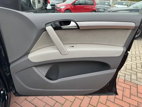 Audi Q7 3.0TDi S-Line Vzduch Panorama - foto 19