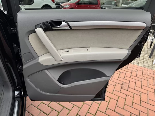 Audi Q7 3.0TDi S-Line Vzduch Panorama - foto 21