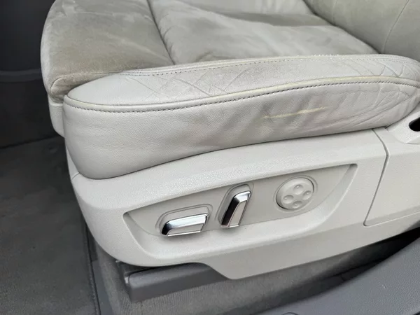 Audi Q7 3.0TDi S-Line Vzduch Panorama - foto 30