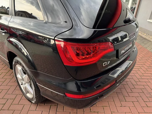 Audi Q7 3.0TDi S-Line Vzduch Panorama - foto 44