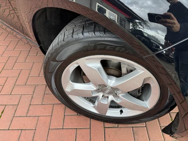 Audi Q7 3.0TDi S-Line Vzduch Panorama - foto 46