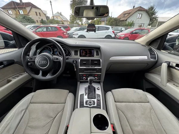 Audi Q7 3.0TDi S-Line Vzduch Panorama - foto 6