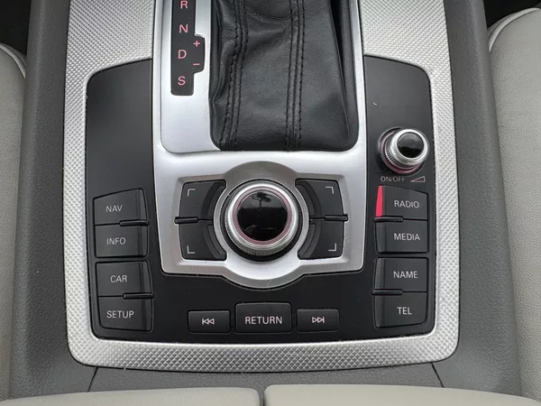 Audi Q7 3.0TDi S-Line Vzduch Panorama - foto 8