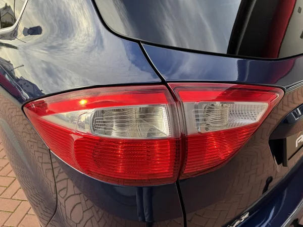 Ford C-MAX 1.6i Ti-VCT Titanium Xenony - foto 43