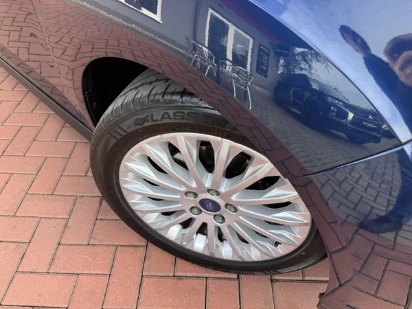Ford C-MAX 1.6i Ti-VCT Titanium Xenony - foto 44